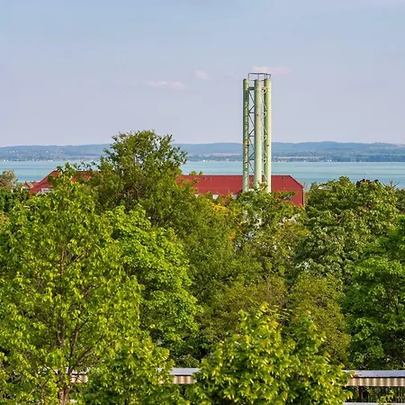 Mandala Lak דירה *